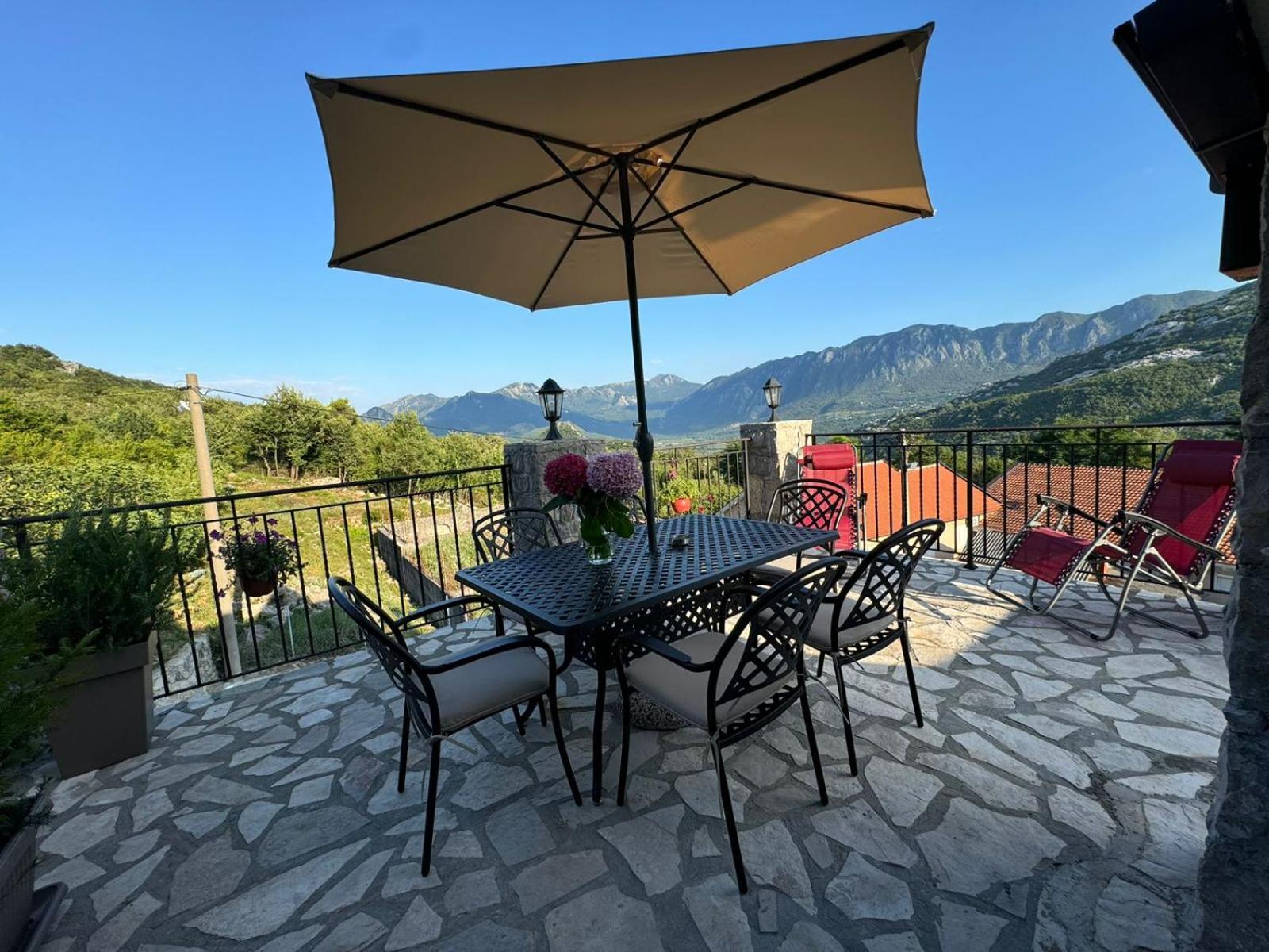 Villagio Virpazar Exterior photo