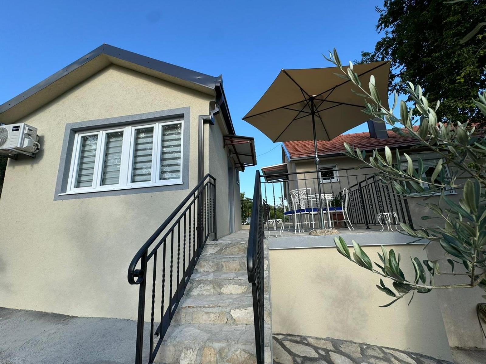 Villagio Virpazar Exterior photo